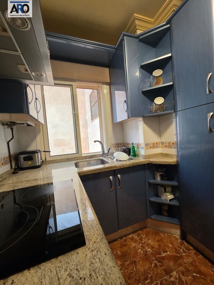 3 soveværelse Lejlighed til salg i Malaga by - € 354.000 (Ref: 9974260)