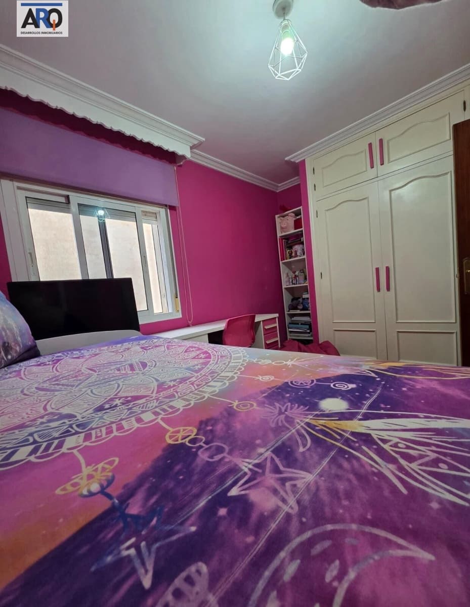 3 soveværelse Lejlighed til salg i Malaga by - € 354.000 (Ref: 9974260)