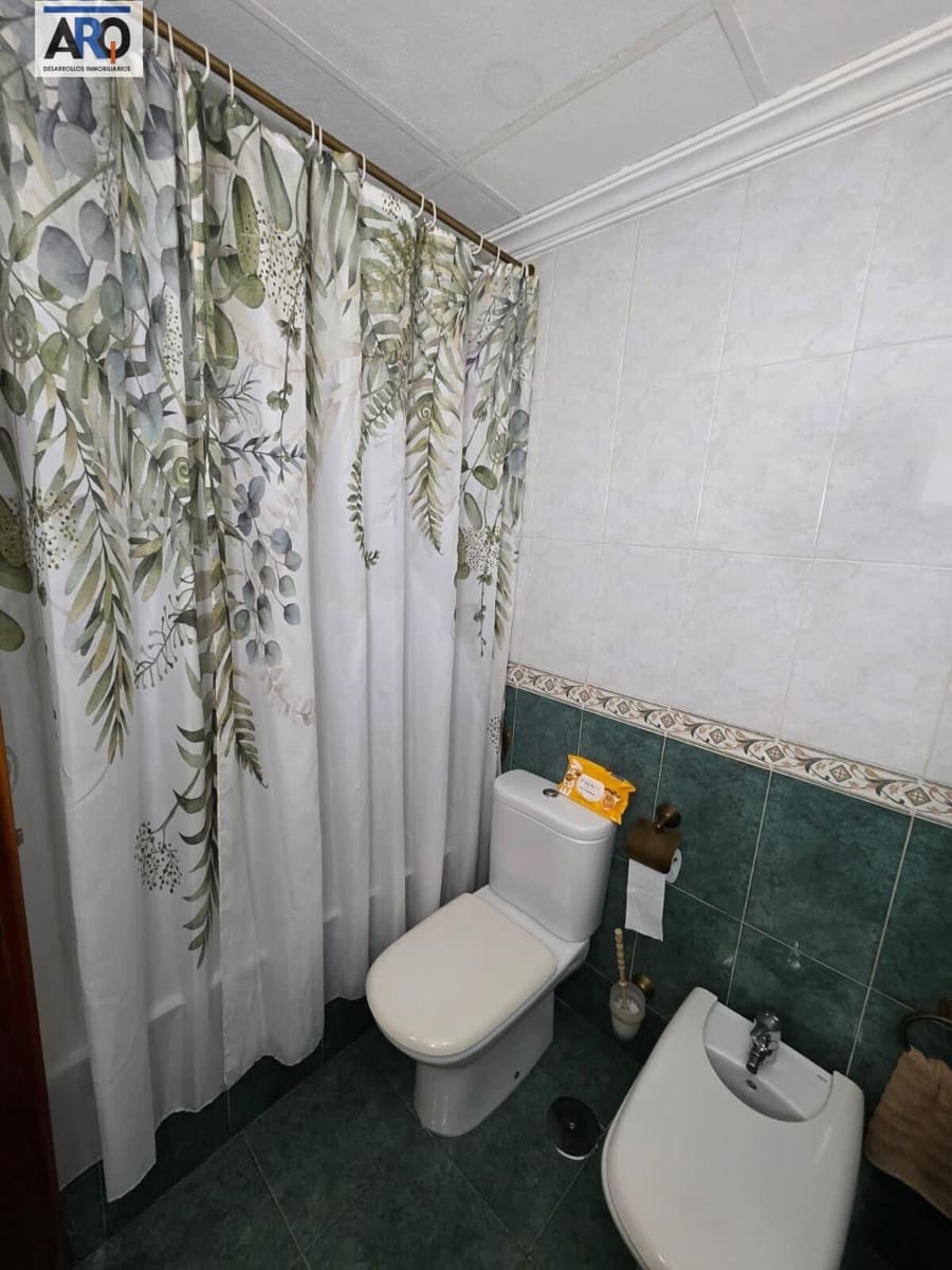 3 soveværelse Lejlighed til salg i Malaga by - € 354.000 (Ref: 9974260)