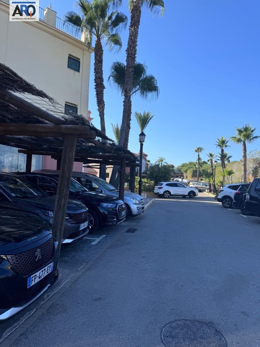 Apartamento de 1 habitación en Manilva en venta con piscina garaje - 100.000 € (Ref: 9978785)