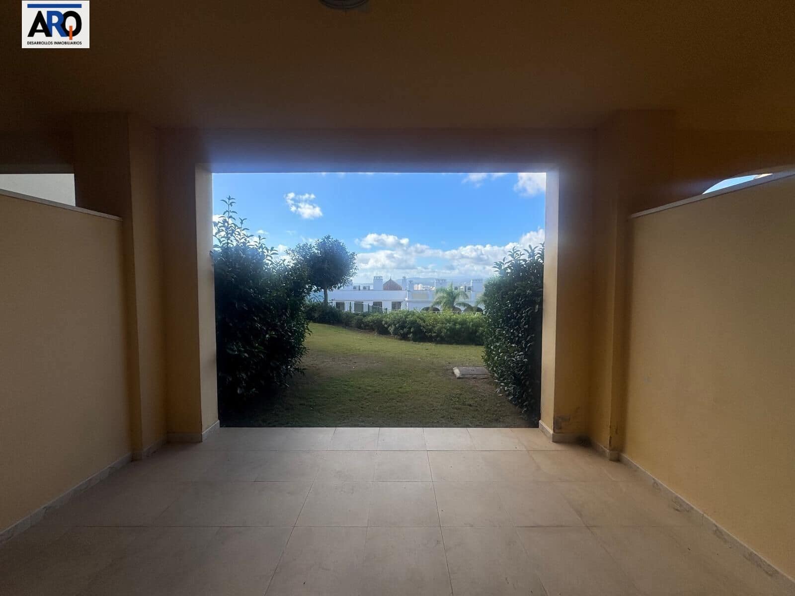 Apartamento de 1 habitación en Manilva en venta con piscina garaje - 100.000 € (Ref: 9978785)