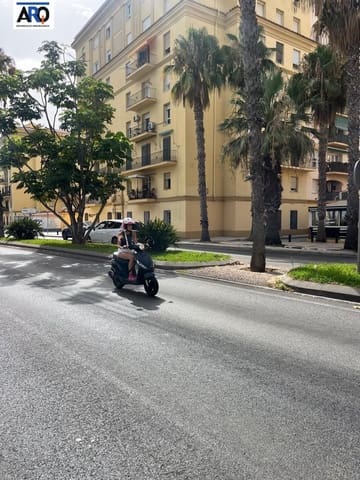 3 Zimmer Wohnung zu verkaufen in La Malagueta, Málaga Stadt mit Garage - 810.000 € (Ref: 9978788)