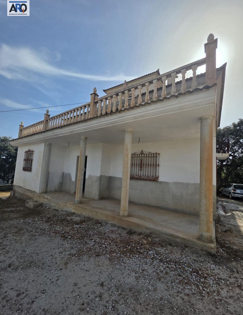 7 sypialnia Willa na sprzedaż w Comares z garażem - 399 000 € (Ref: 9978792)