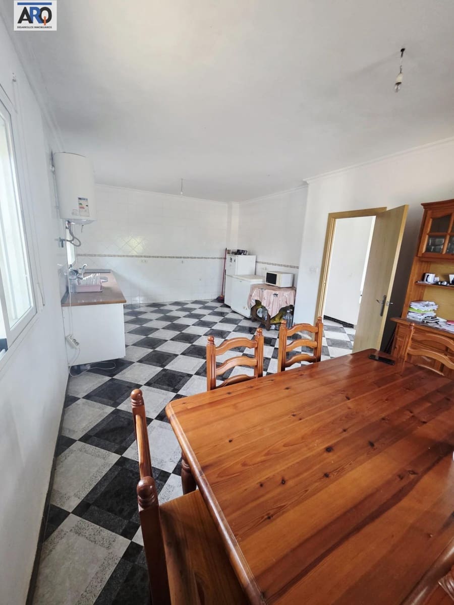 7 sypialnia Willa na sprzedaż w Comares z garażem - 399 000 € (Ref: 9978792)