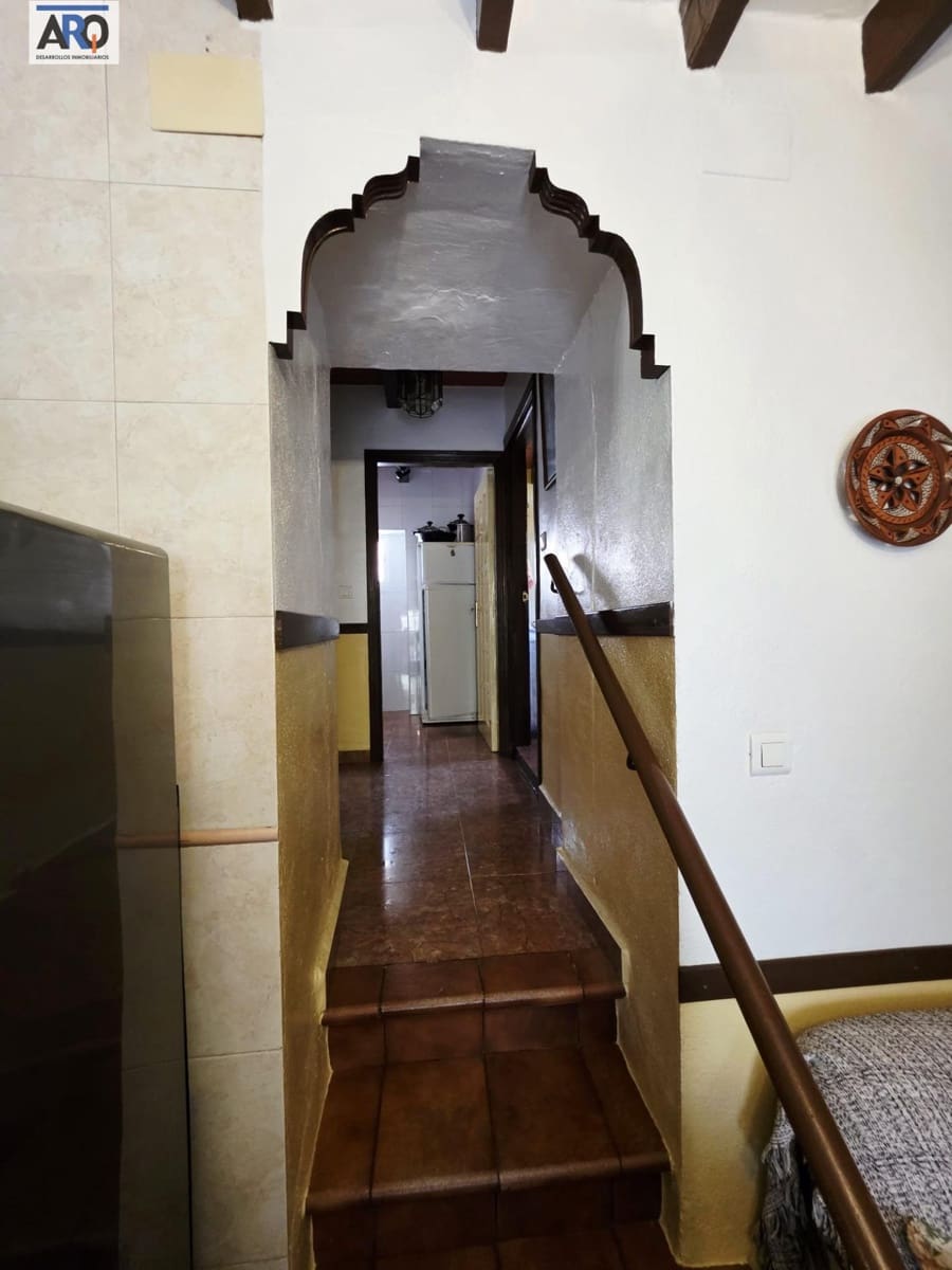 5 bedroom Finca/Country House for sale in Almogia with garage - € 260,000 (Ref: 9978793)