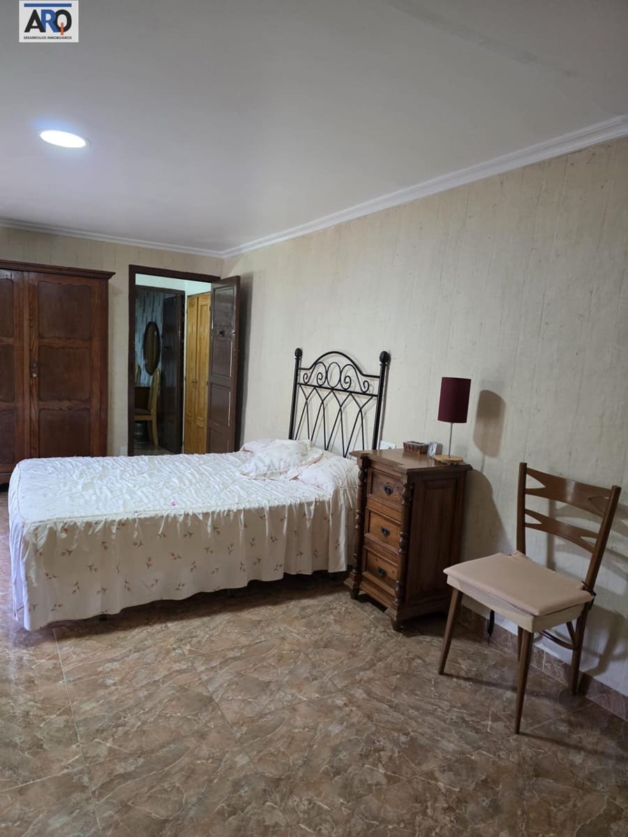 5 bedroom Finca/Country House for sale in Almogia with garage - € 260,000 (Ref: 9978793)
