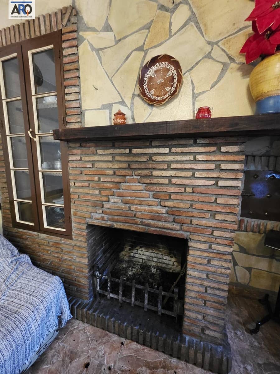 5 bedroom Finca/Country House for sale in Almogia with garage - € 260,000 (Ref: 9978793)