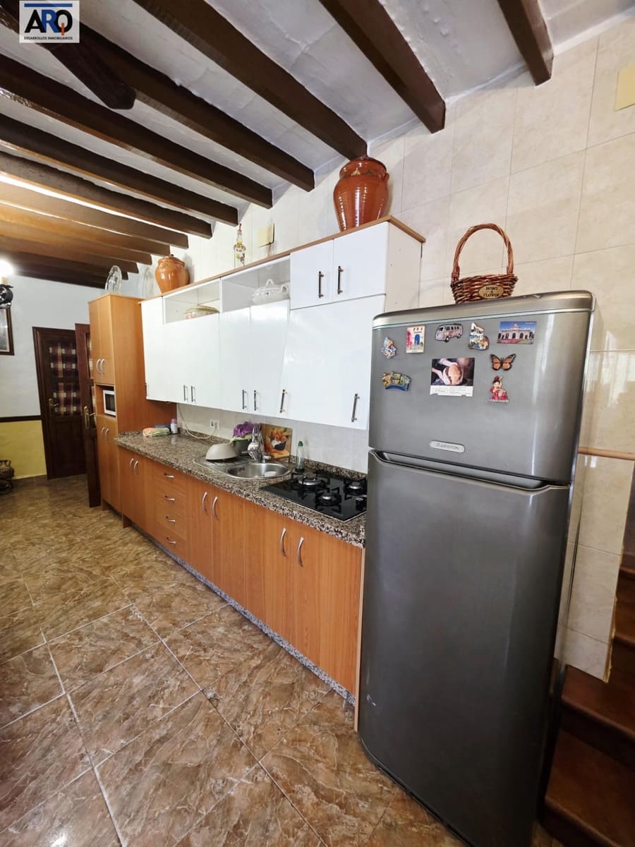 5 bedroom Finca/Country House for sale in Almogia with garage - € 260,000 (Ref: 9978793)