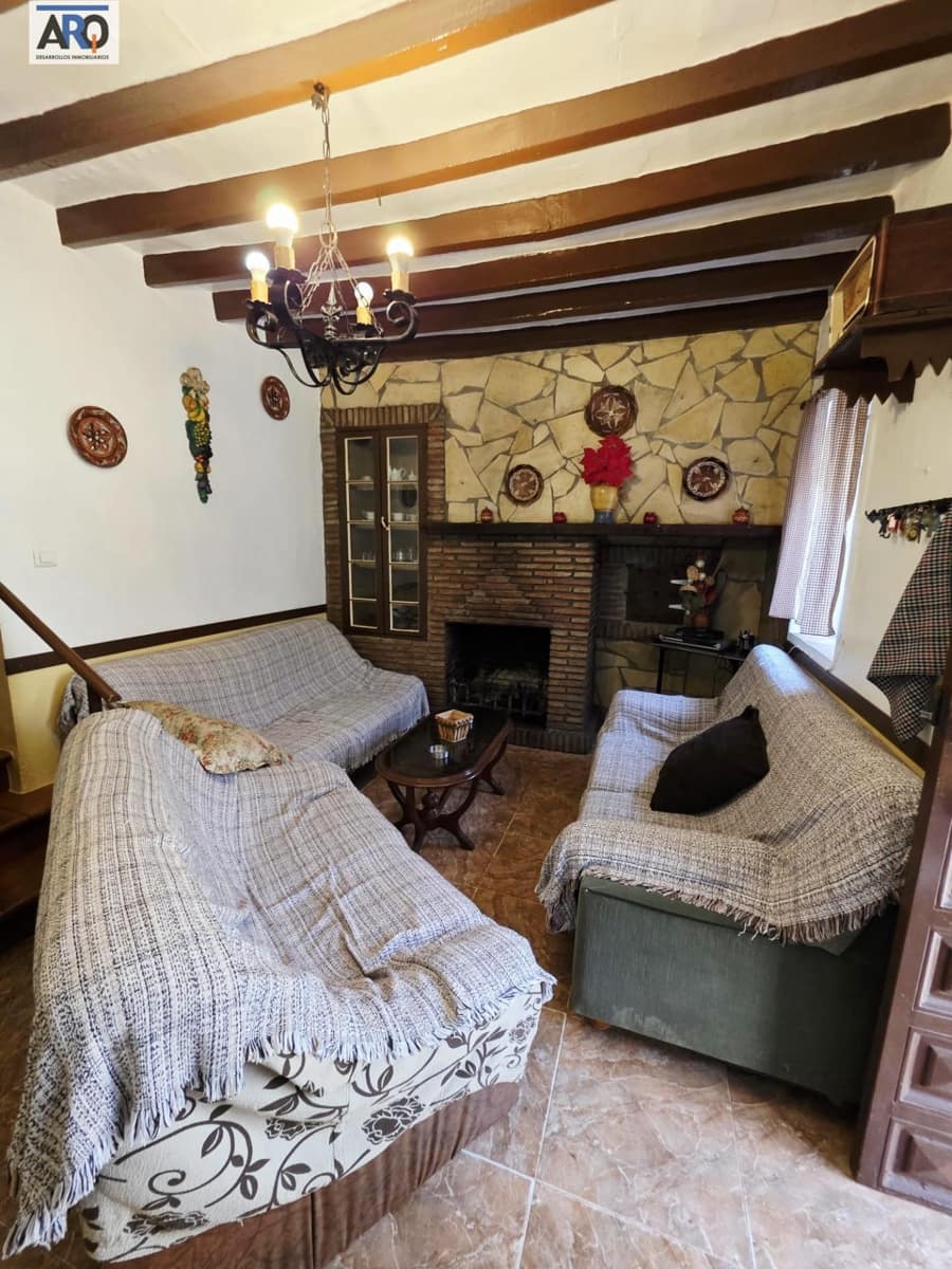 5 bedroom Finca/Country House for sale in Almogia with garage - € 260,000 (Ref: 9978793)