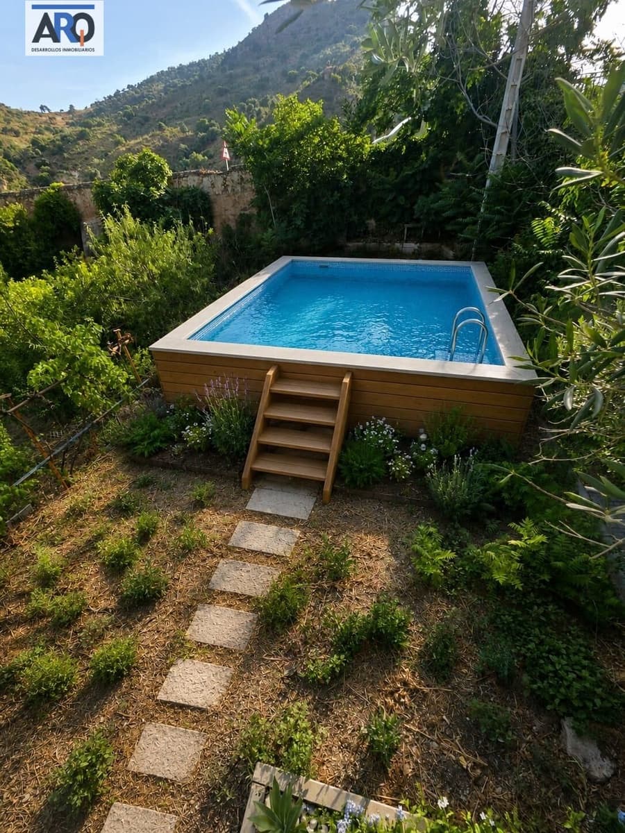 5 bedroom Finca/Country House for sale in Almogia with garage - € 260,000 (Ref: 9978793)