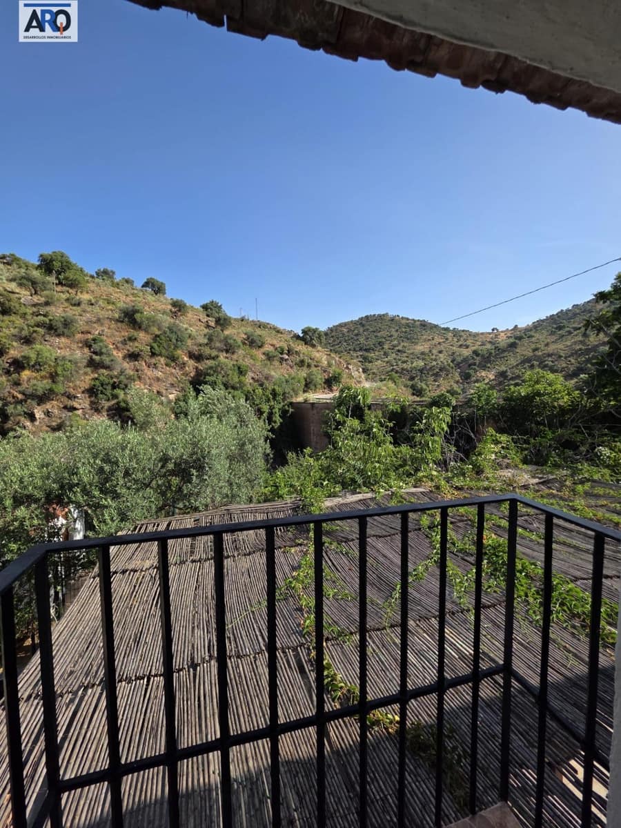 5 bedroom Finca/Country House for sale in Almogia with garage - € 260,000 (Ref: 9978793)