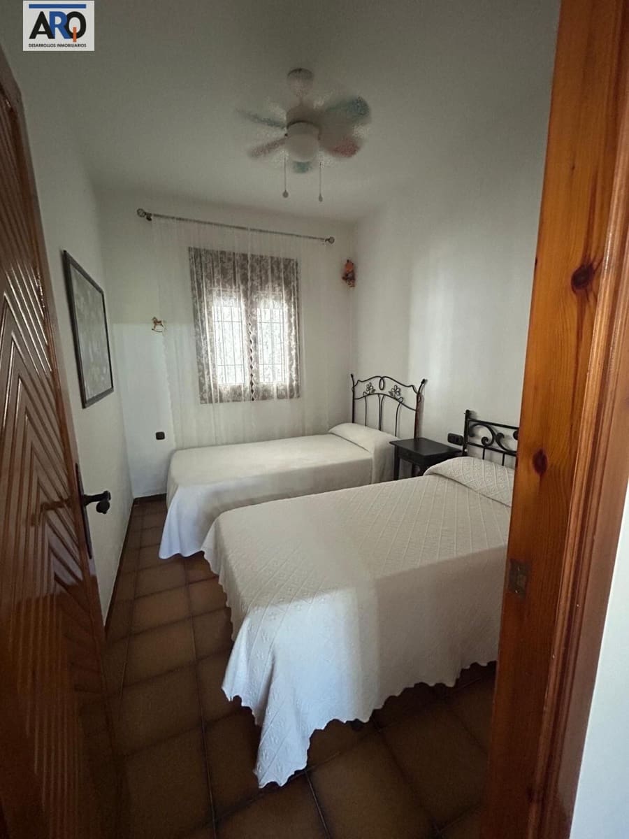 Chalet de 3 habitaciones en Teba en venta con garaje - 380.000 € (Ref: 9978794)