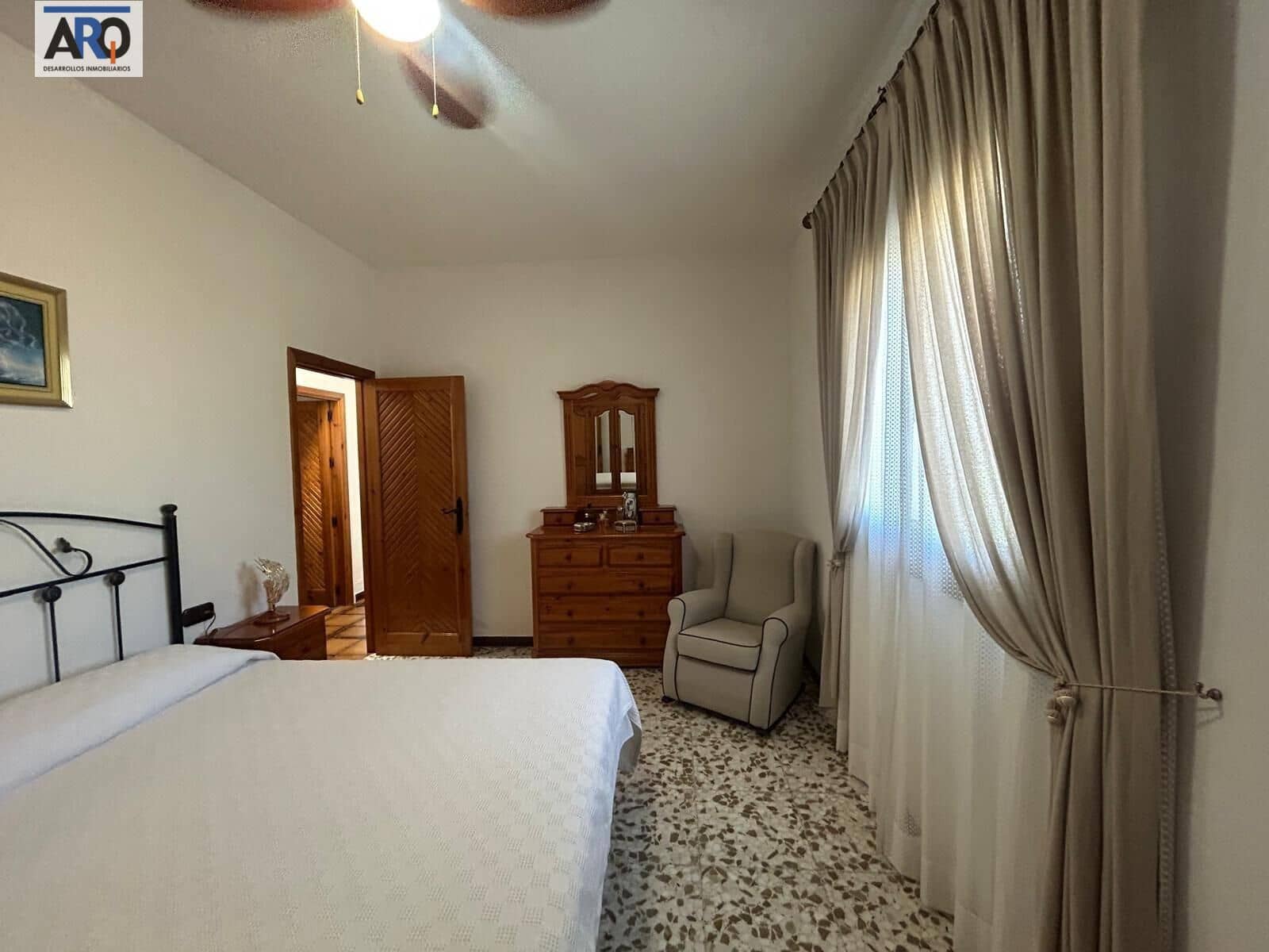 Chalet de 3 habitaciones en Teba en venta con garaje - 380.000 € (Ref: 9978794)