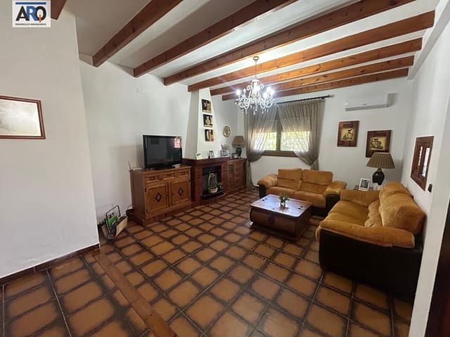 Chalet de 3 habitaciones en Teba en venta con garaje - 380.000 € (Ref: 9978794)