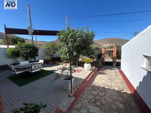 Chalet de 3 habitaciones en Teba en venta con garaje - 380.000 € (Ref: 9978794)