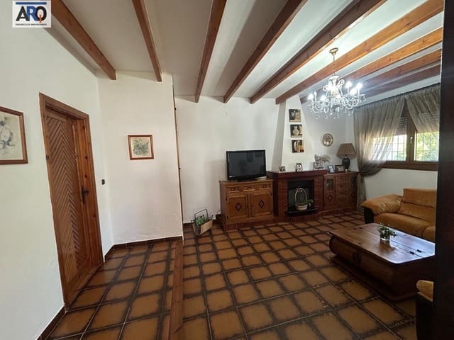 Chalet de 3 habitaciones en Teba en venta con garaje - 380.000 € (Ref: 9978794)