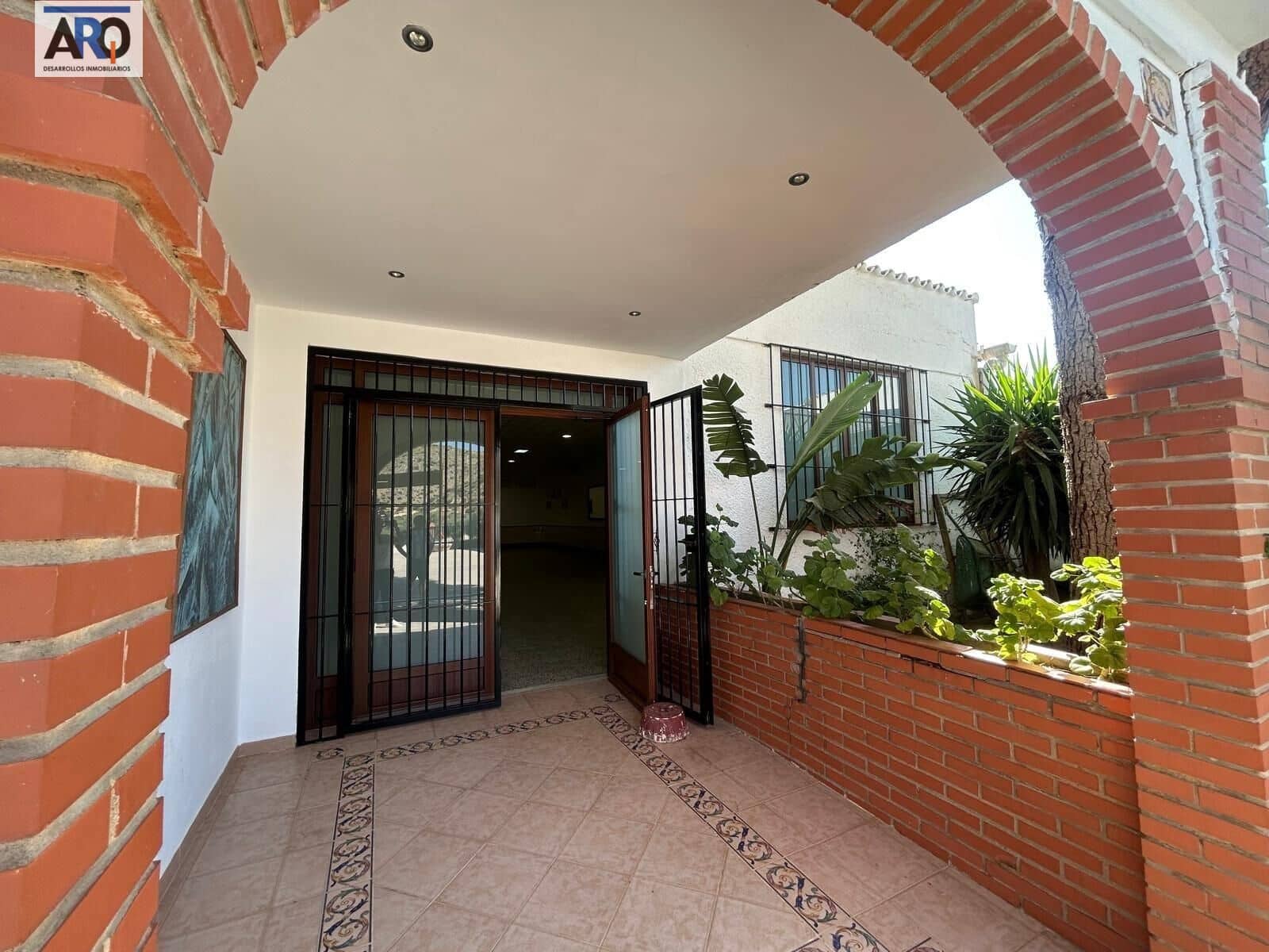 Chalet de 3 habitaciones en Teba en venta con garaje - 380.000 € (Ref: 9978794)