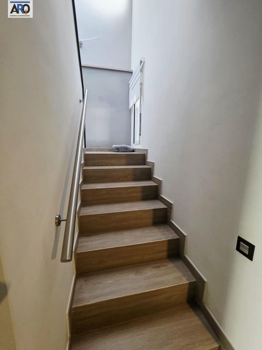 3 soverom Villa til salgs i Humilladero med svømmebasseng garasje - € 295 000 (Ref: 9978796)