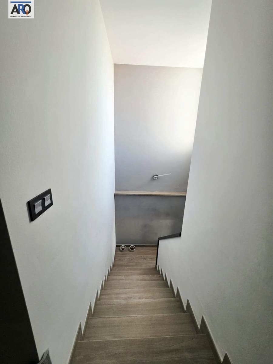 3 soverom Villa til salgs i Humilladero med svømmebasseng garasje - € 295 000 (Ref: 9978796)