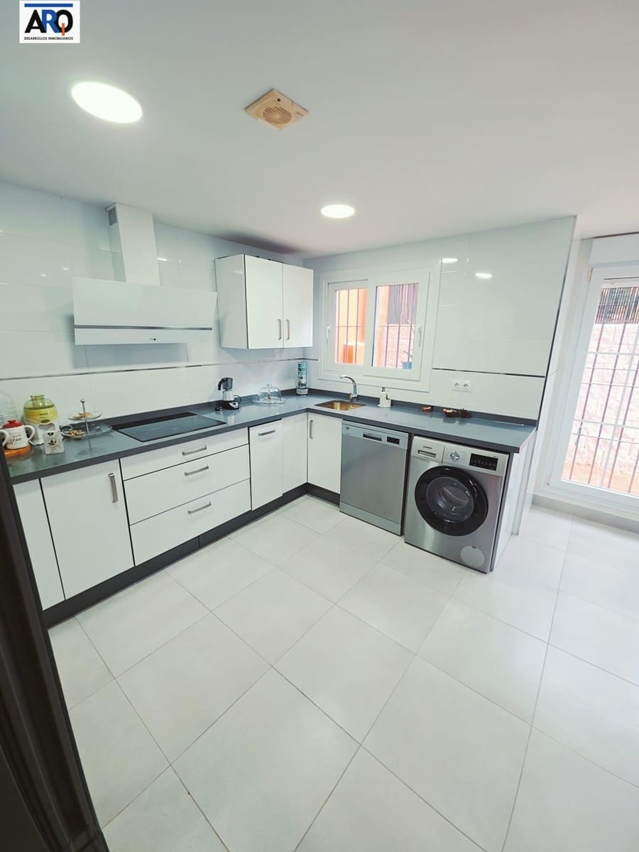 2 Zimmer Wohnung zu verkaufen in Rincon de la Victoria mit Pool Garage - 362.000 € (Ref: 9978797)