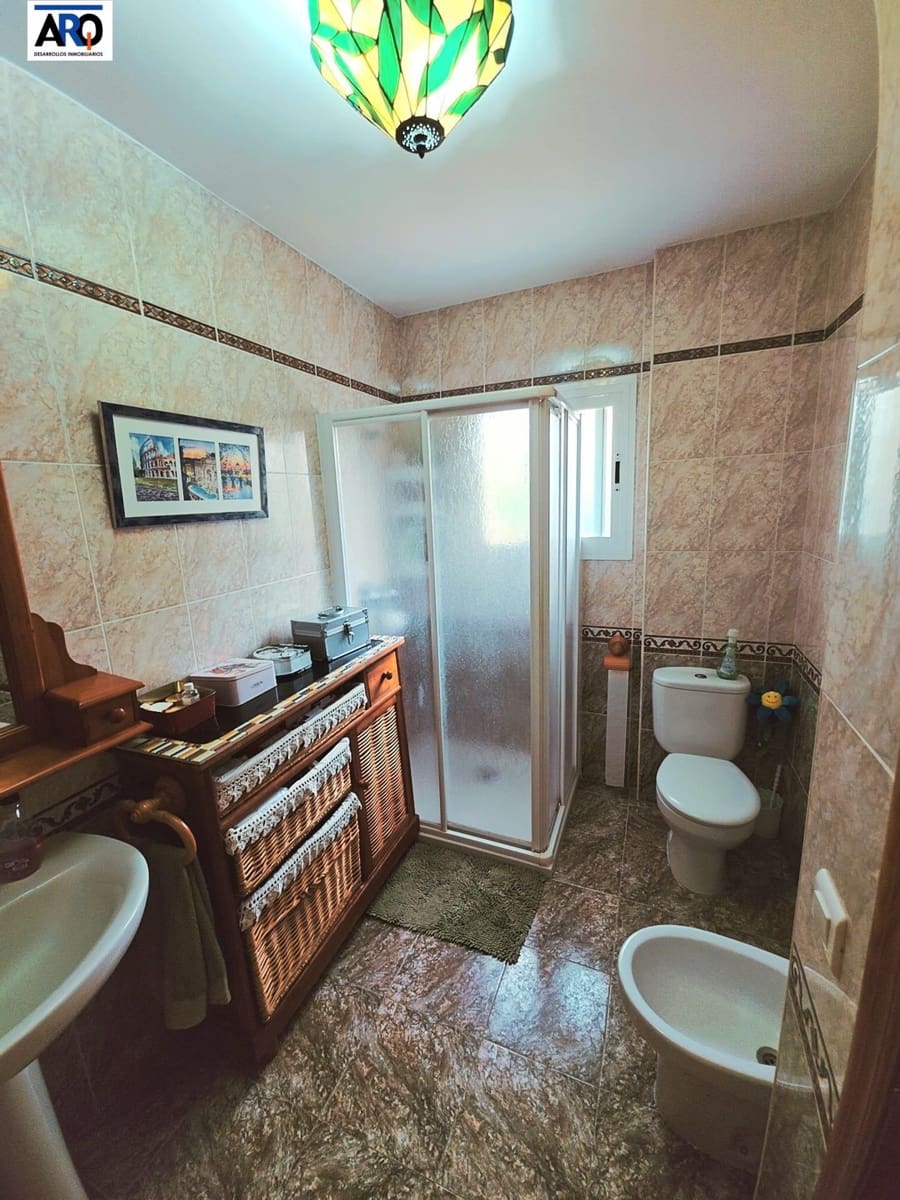 5 soveværelse Villa til salg i Rincon de la Victoria med swimmingpool garage - € 1.150.000 (Ref: 9978801)
