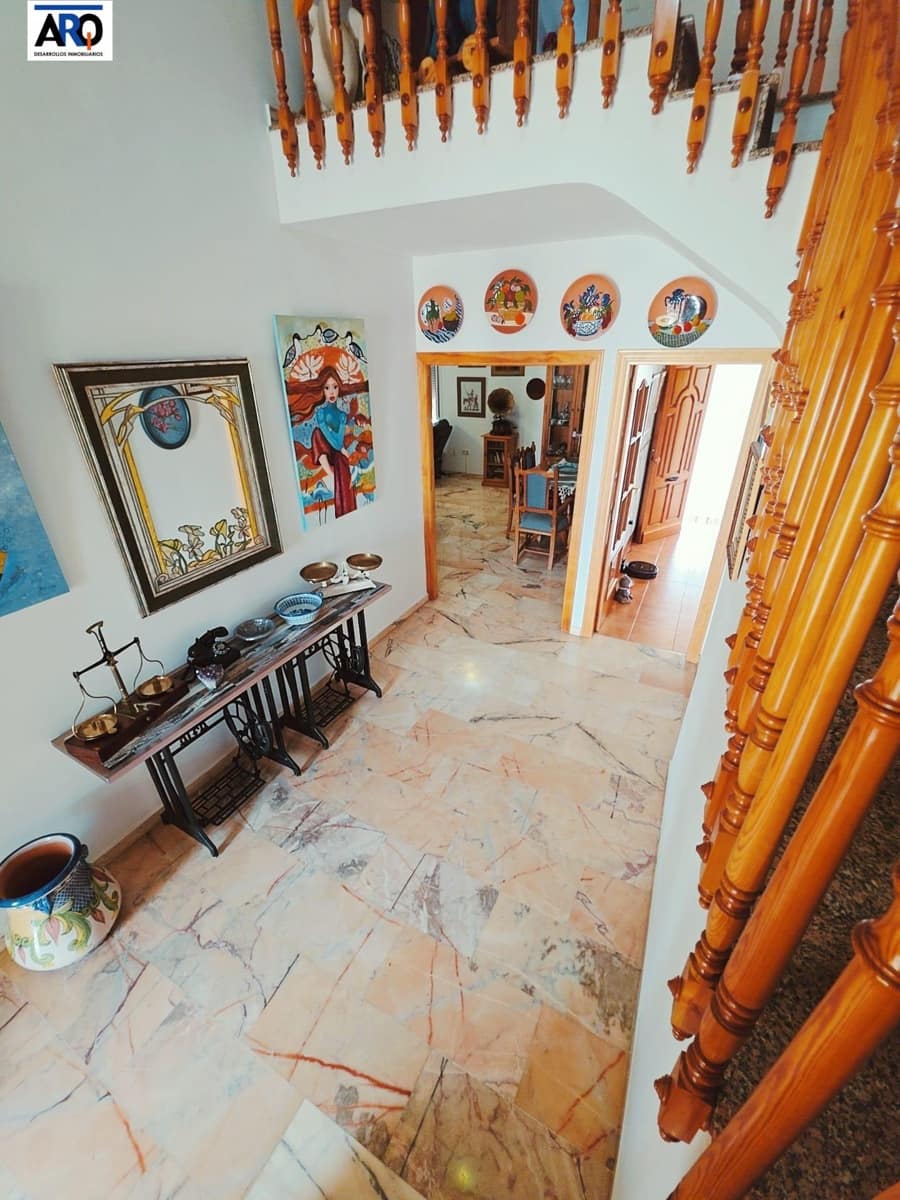5 soveværelse Villa til salg i Rincon de la Victoria med swimmingpool garage - € 1.150.000 (Ref: 9978801)