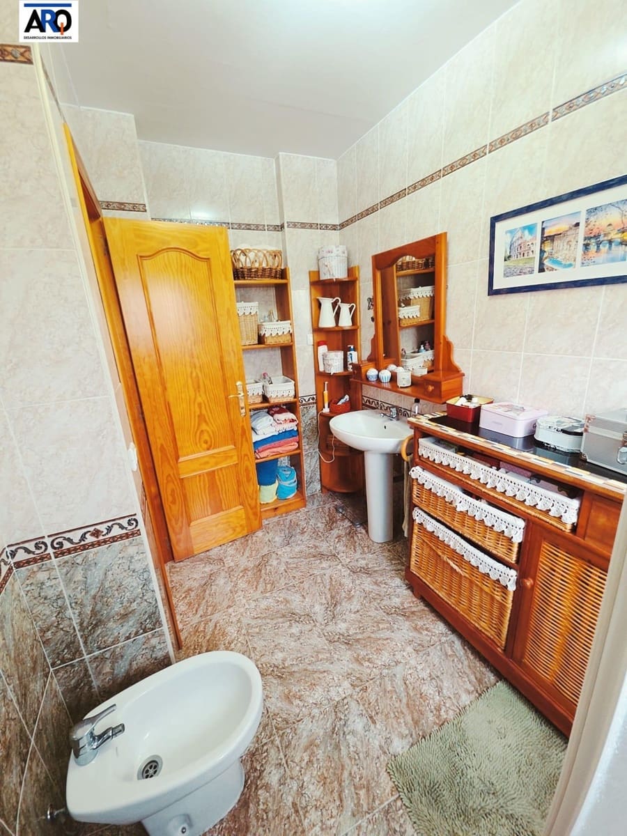 5 soveværelse Villa til salg i Rincon de la Victoria med swimmingpool garage - € 1.150.000 (Ref: 9978801)