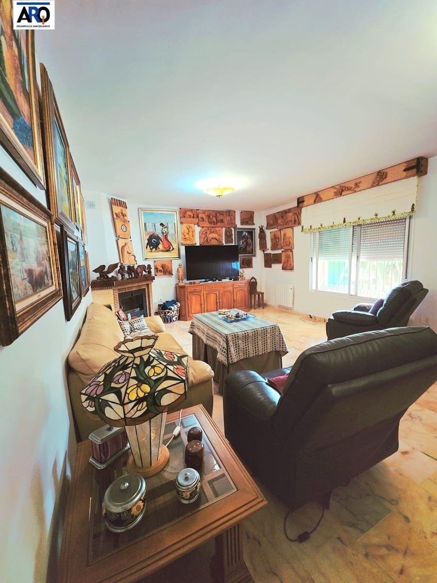 5 soveværelse Villa til salg i Rincon de la Victoria med swimmingpool garage - € 1.150.000 (Ref: 9978801)