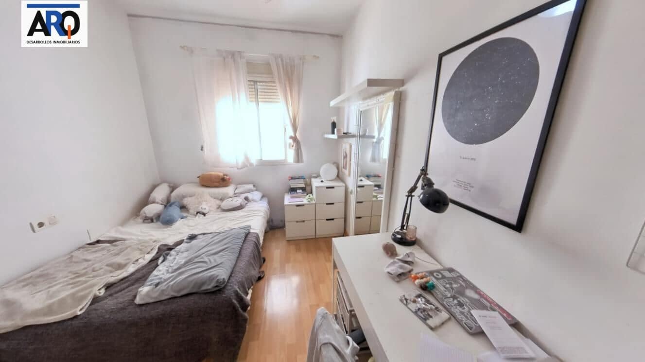 4 sovrum Lägenhet till salu i Malaga stad med garage - 642 500 € (Ref: 9978804)
