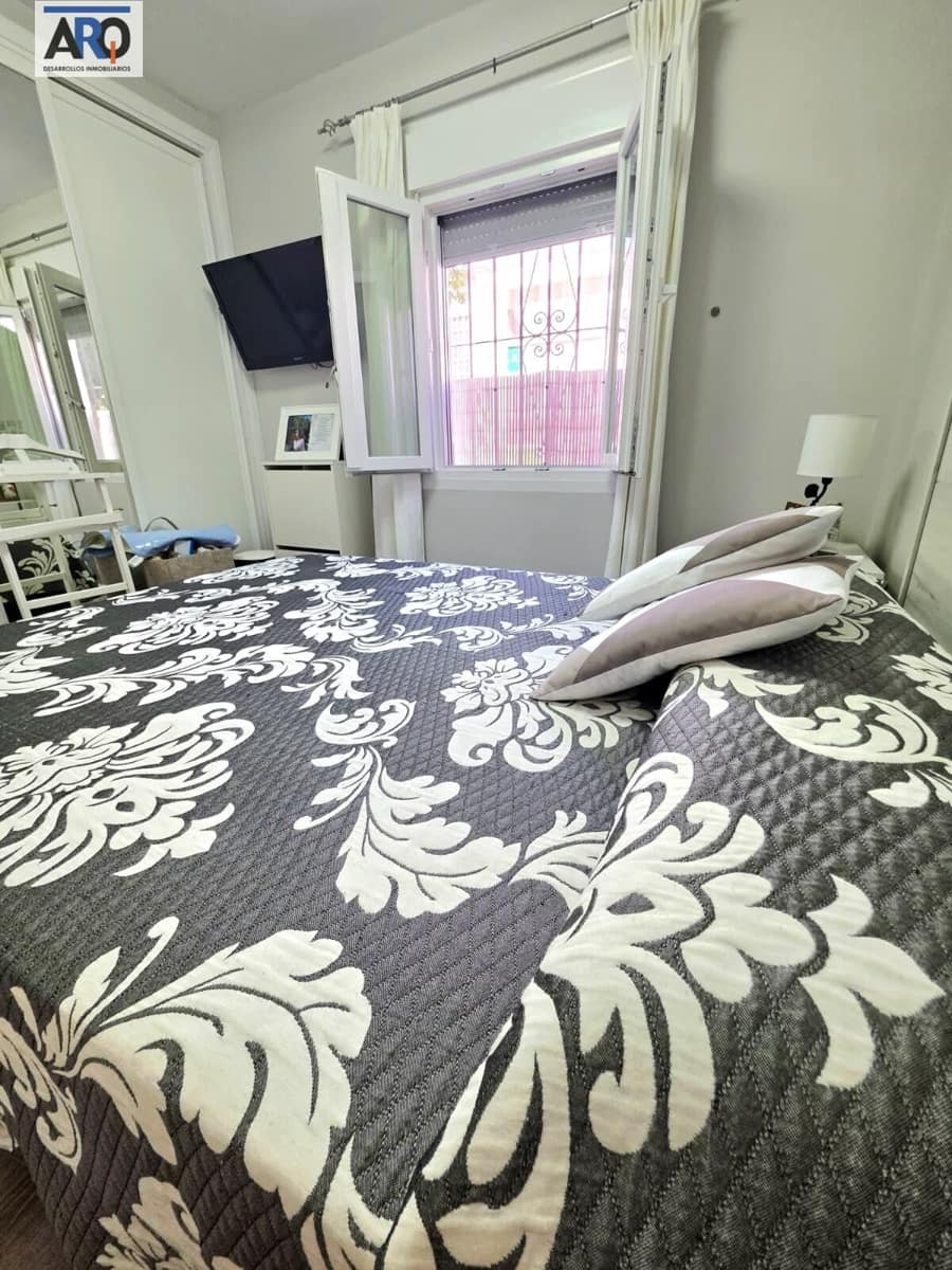 3 slaapkamer Appartement te koop in Malaga stad - € 285.000 (Ref: 9978805)