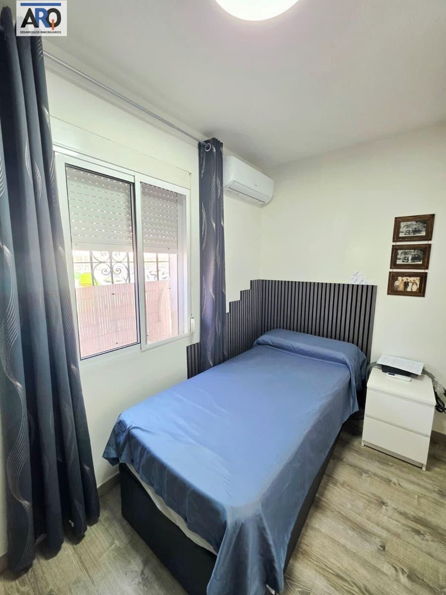 3 slaapkamer Appartement te koop in Malaga stad - € 285.000 (Ref: 9978805)