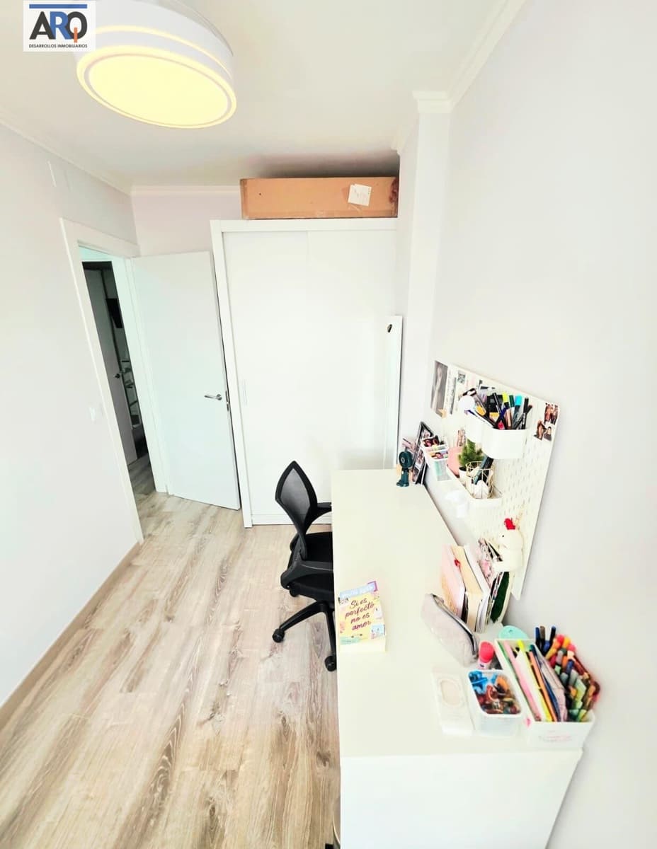 3 slaapkamer Appartement te koop in Malaga stad - € 285.000 (Ref: 9978805)