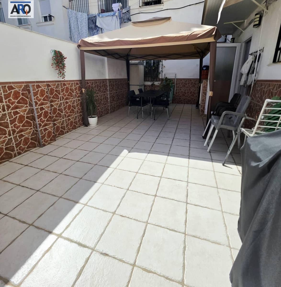 3 slaapkamer Appartement te koop in Malaga stad - € 285.000 (Ref: 9978805)