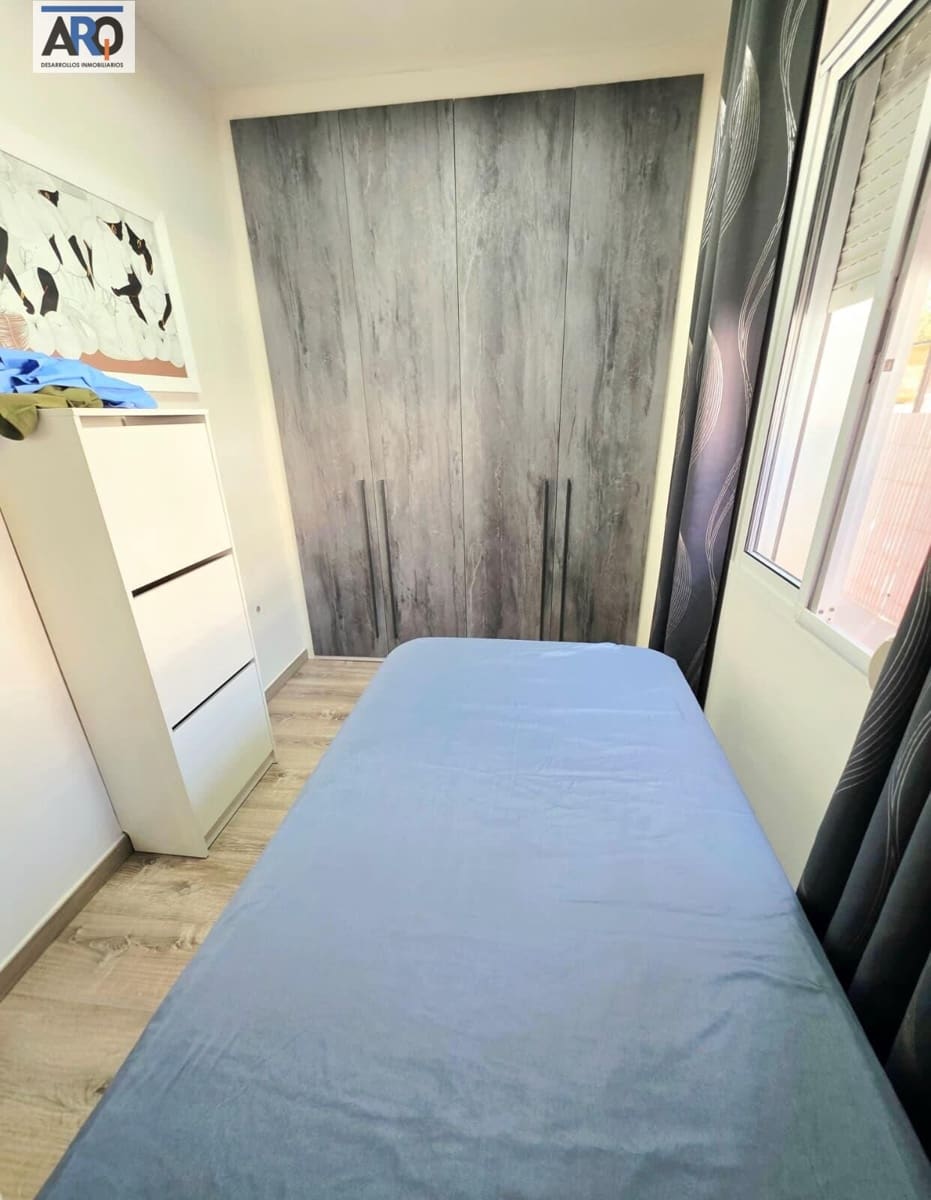 3 slaapkamer Appartement te koop in Malaga stad - € 285.000 (Ref: 9978805)