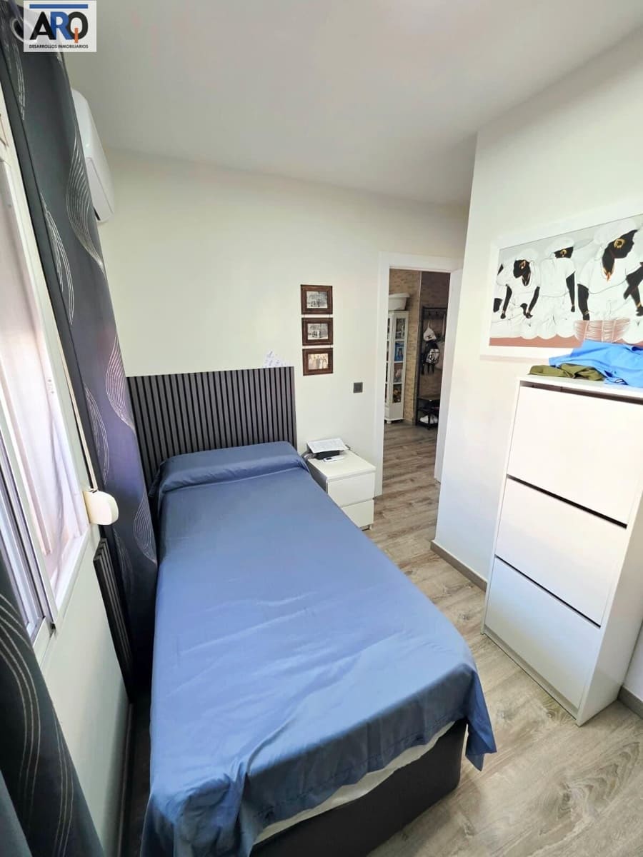 3 sovrum Lägenhet till salu i Malaga stad - 285 000 € (Ref: 9978805)