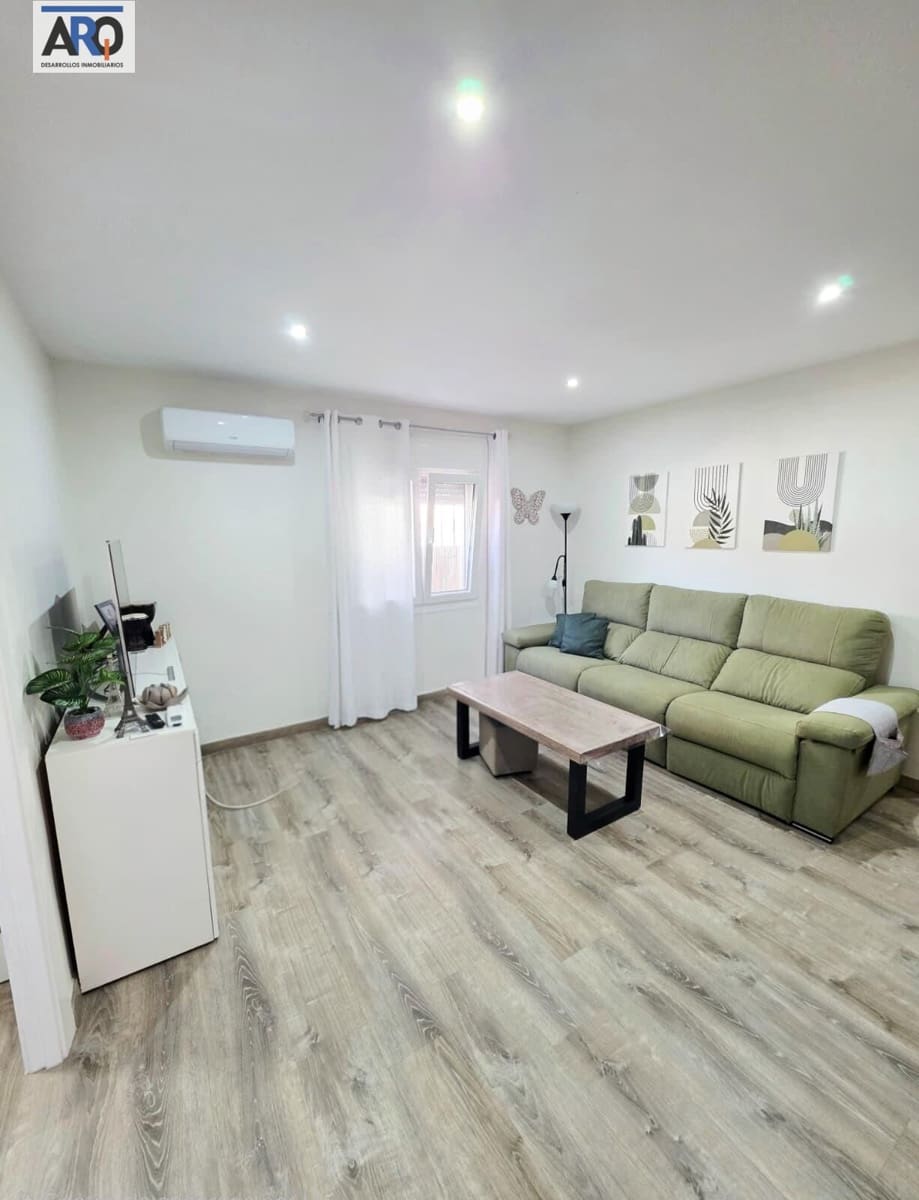 3 sovrum Lägenhet till salu i Malaga stad - 285 000 € (Ref: 9978805)
