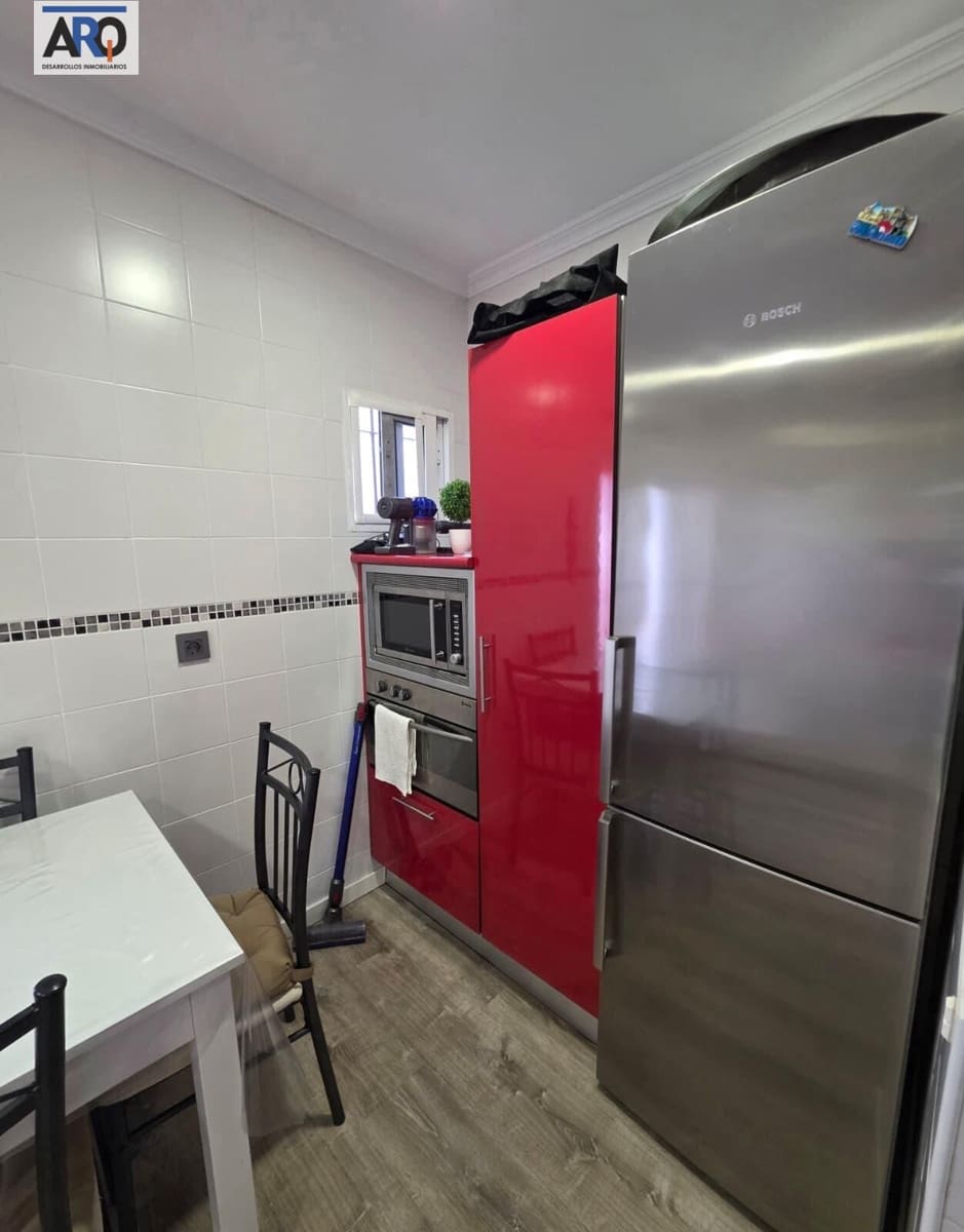 3 sovrum Lägenhet till salu i Malaga stad - 285 000 € (Ref: 9978805)