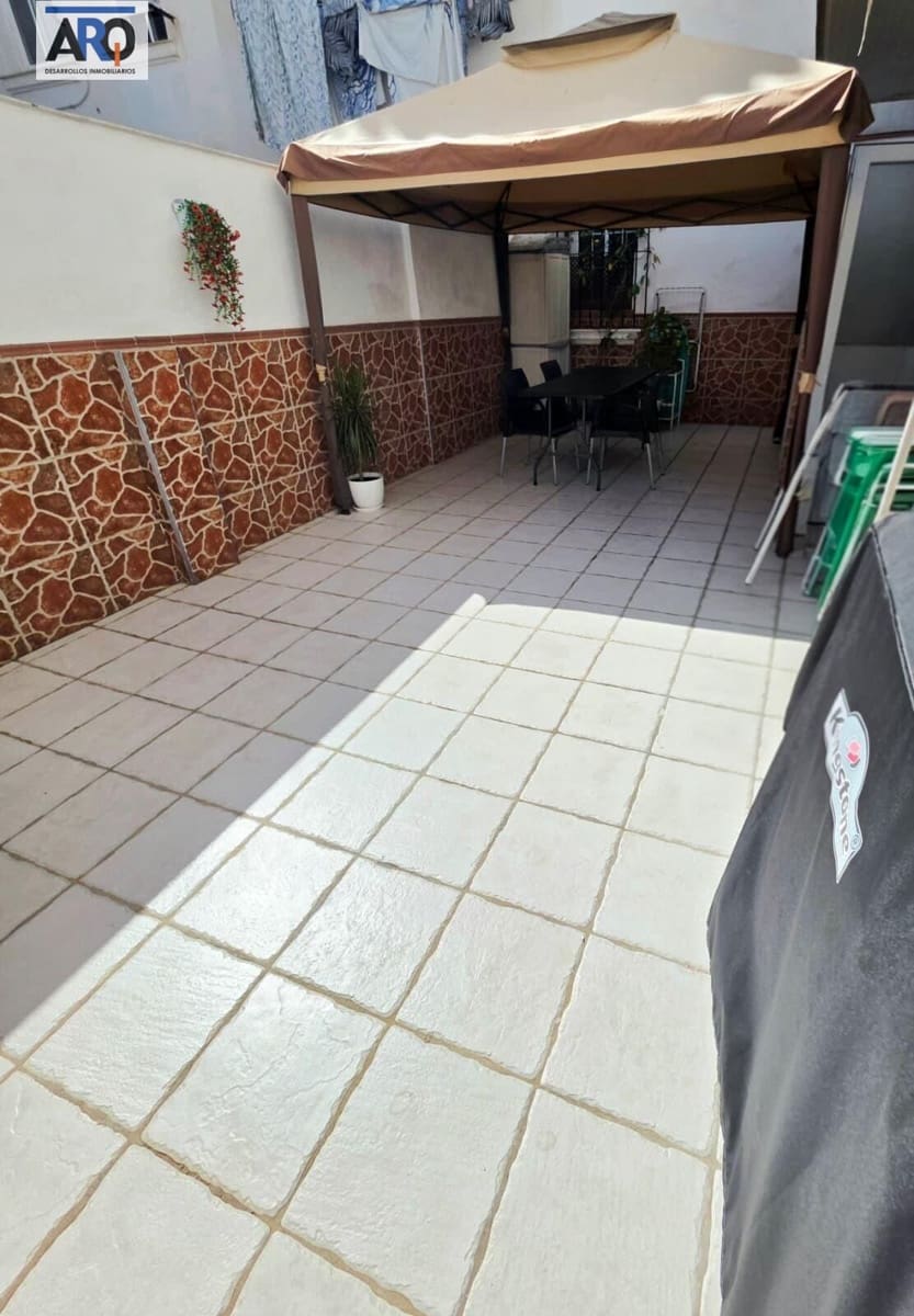 3 sovrum Lägenhet till salu i Malaga stad - 285 000 € (Ref: 9978805)