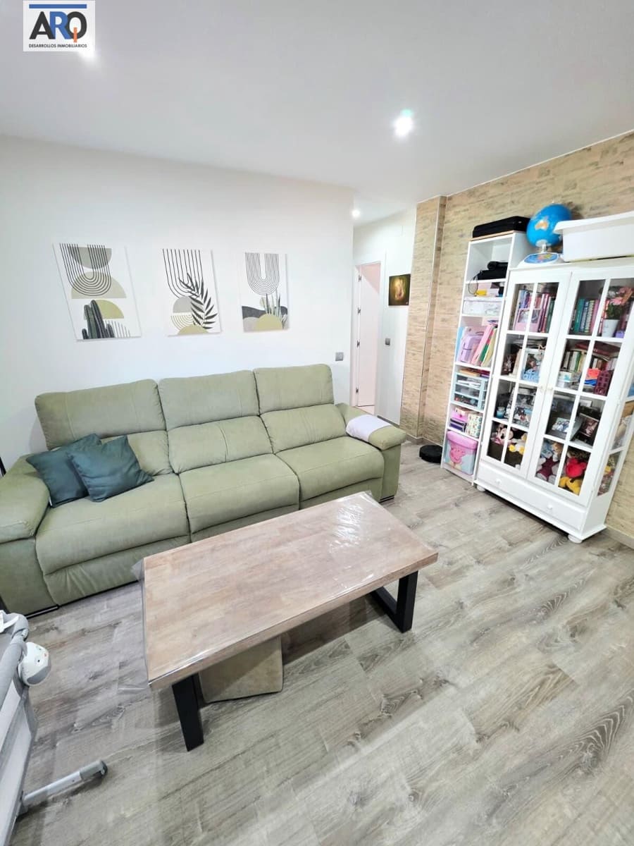 3 sovrum Lägenhet till salu i Malaga stad - 285 000 € (Ref: 9978805)
