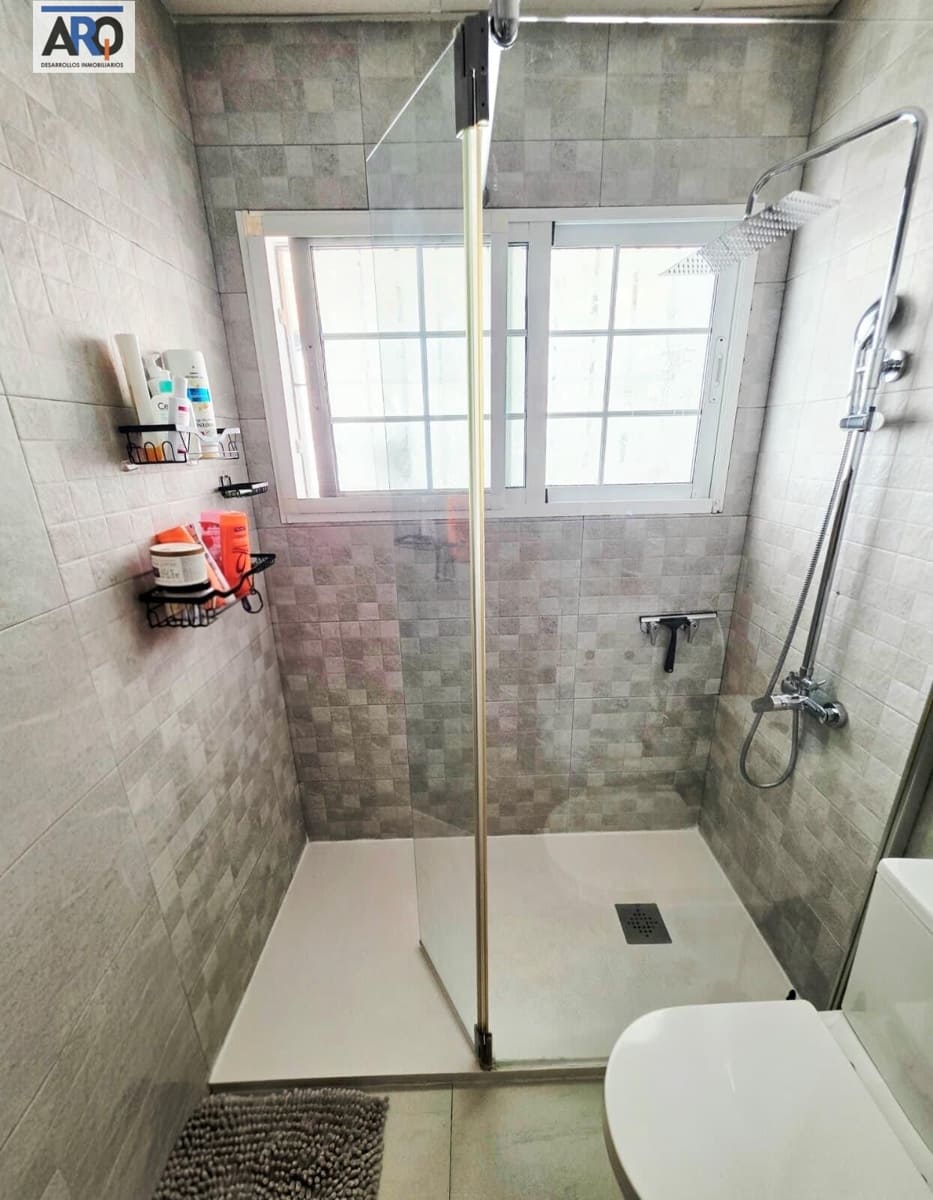 3 sovrum Lägenhet till salu i Malaga stad - 285 000 € (Ref: 9978805)