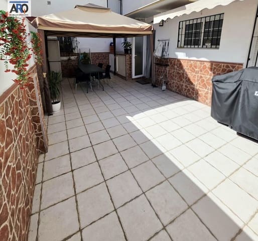 3 chambre Appartement à vendre à Ciudad Jardín, Malaga ville - 269 000 € (Ref: 9978805)