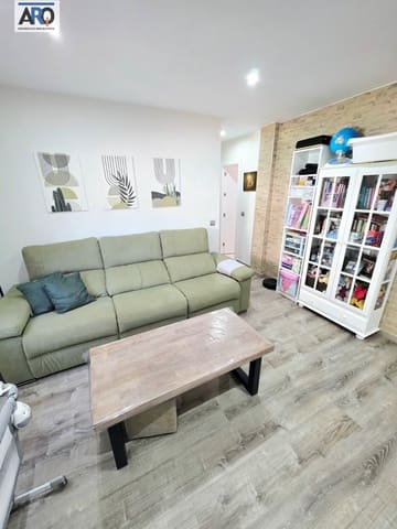 3 chambre Appartement à vendre à Ciudad Jardín, Malaga ville - 269 000 € (Ref: 9978805)
