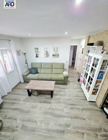 3 chambre Appartement à vendre à Ciudad Jardín, Malaga ville - 269 000 € (Ref: 9978805)