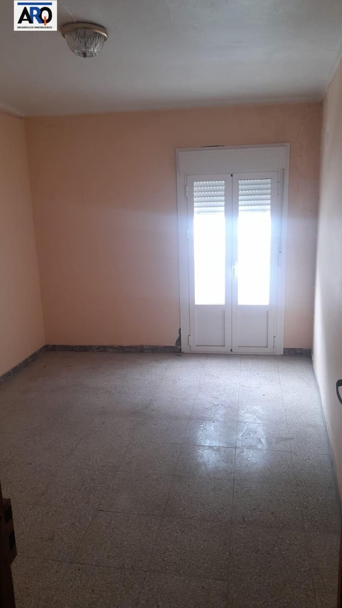 3 bedroom Townhouse for sale in Setenil de las Bodegas - € 109,000 (Ref: 9987148)