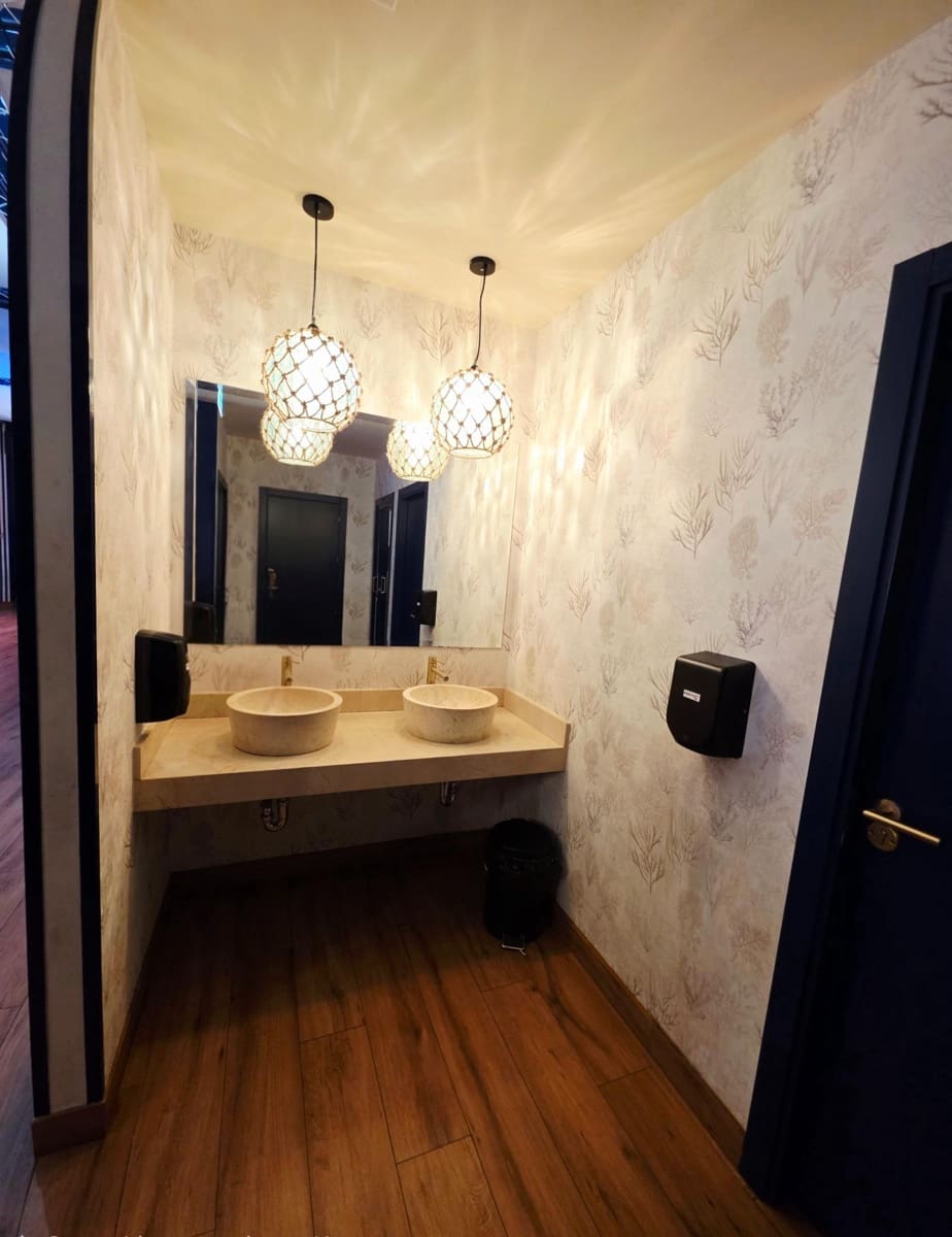 Bedrijf te koop in Malaga stad - € 199.000 (Ref: 9994190)