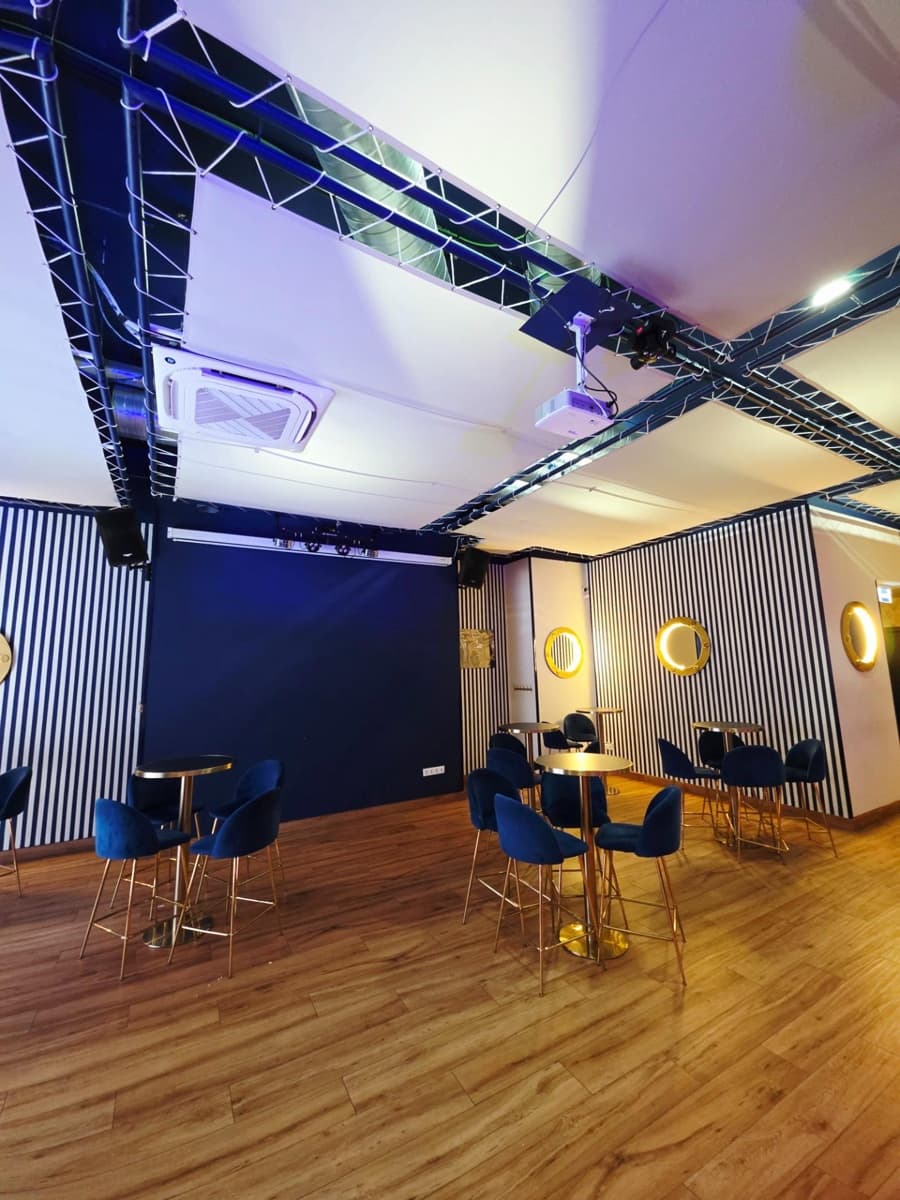 Bedrijf te koop in Malaga stad - € 199.000 (Ref: 9994190)