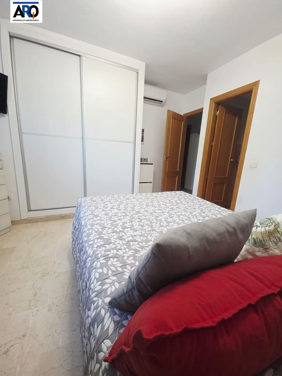 3 quarto Apartamento para venda em Rincon de la Victoria com piscina garagem - 350 000 € (Ref: 9998789)