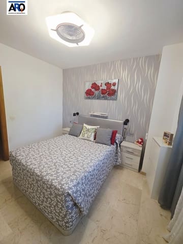 3 quarto Apartamento para venda em Rincón de la Victoria com piscina garagem - 350 000 € (Ref: 9998789)