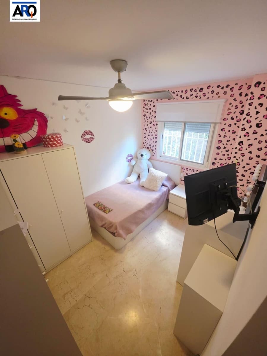 3 quarto Apartamento para venda em Rincon de la Victoria com piscina garagem - 350 000 € (Ref: 9998789)