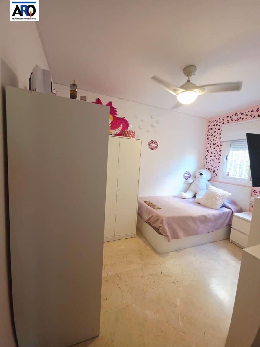 3 quarto Apartamento para venda em Rincon de la Victoria com piscina garagem - 350 000 € (Ref: 9998789)